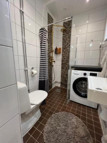 Апартаменти Fresh And Cozy Little House 45Km In Taby Стокгольм Екстер'єр фото